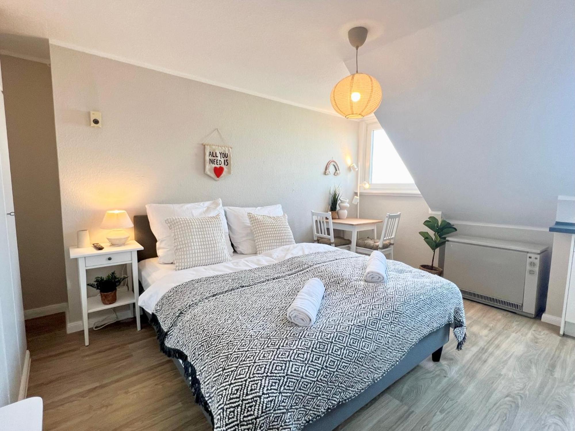 Kleine, Gemuetliche Apartments Im Herzen Von Buesum エクステリア 写真