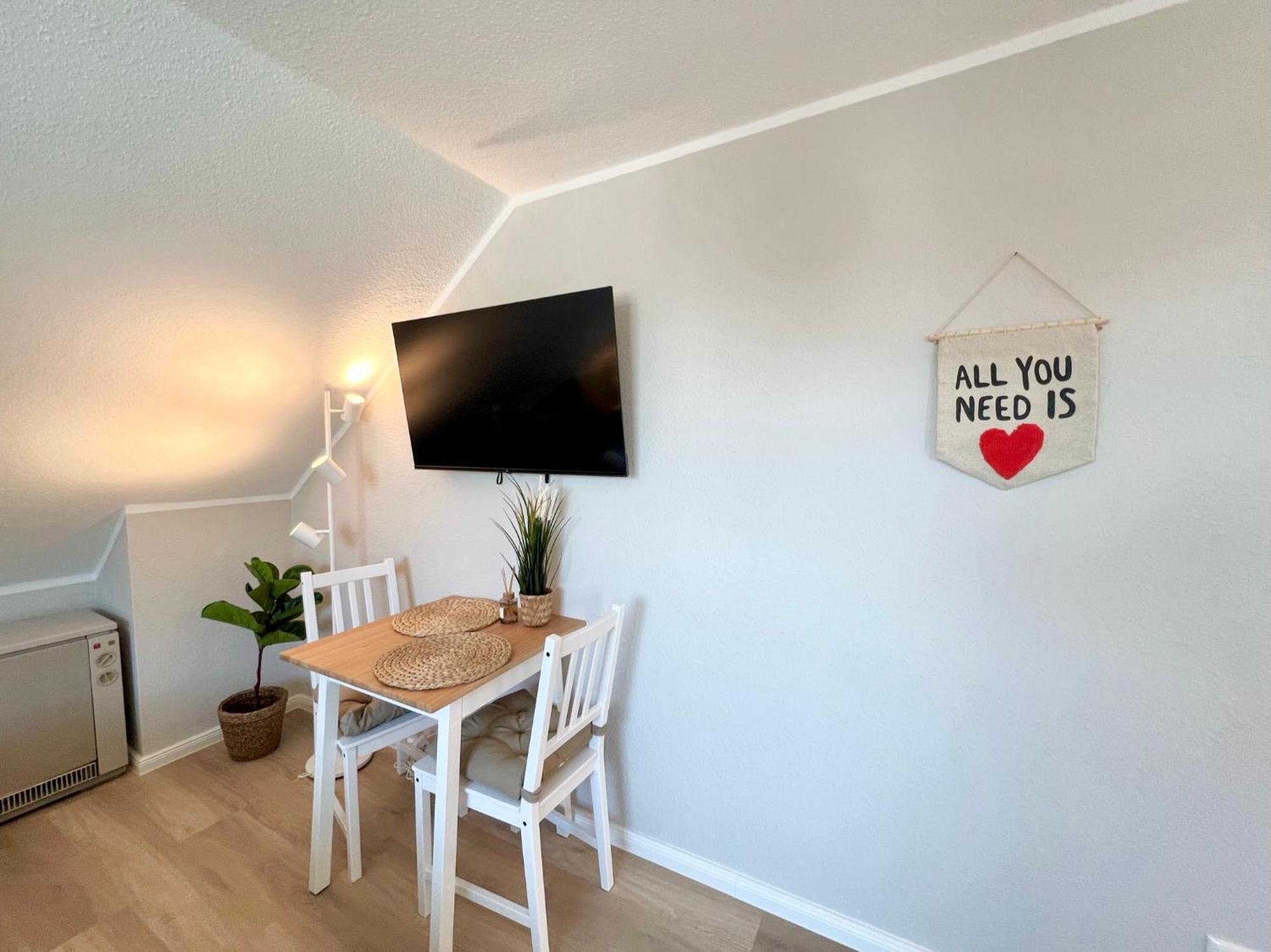 Kleine, Gemuetliche Apartments Im Herzen Von Buesum エクステリア 写真
